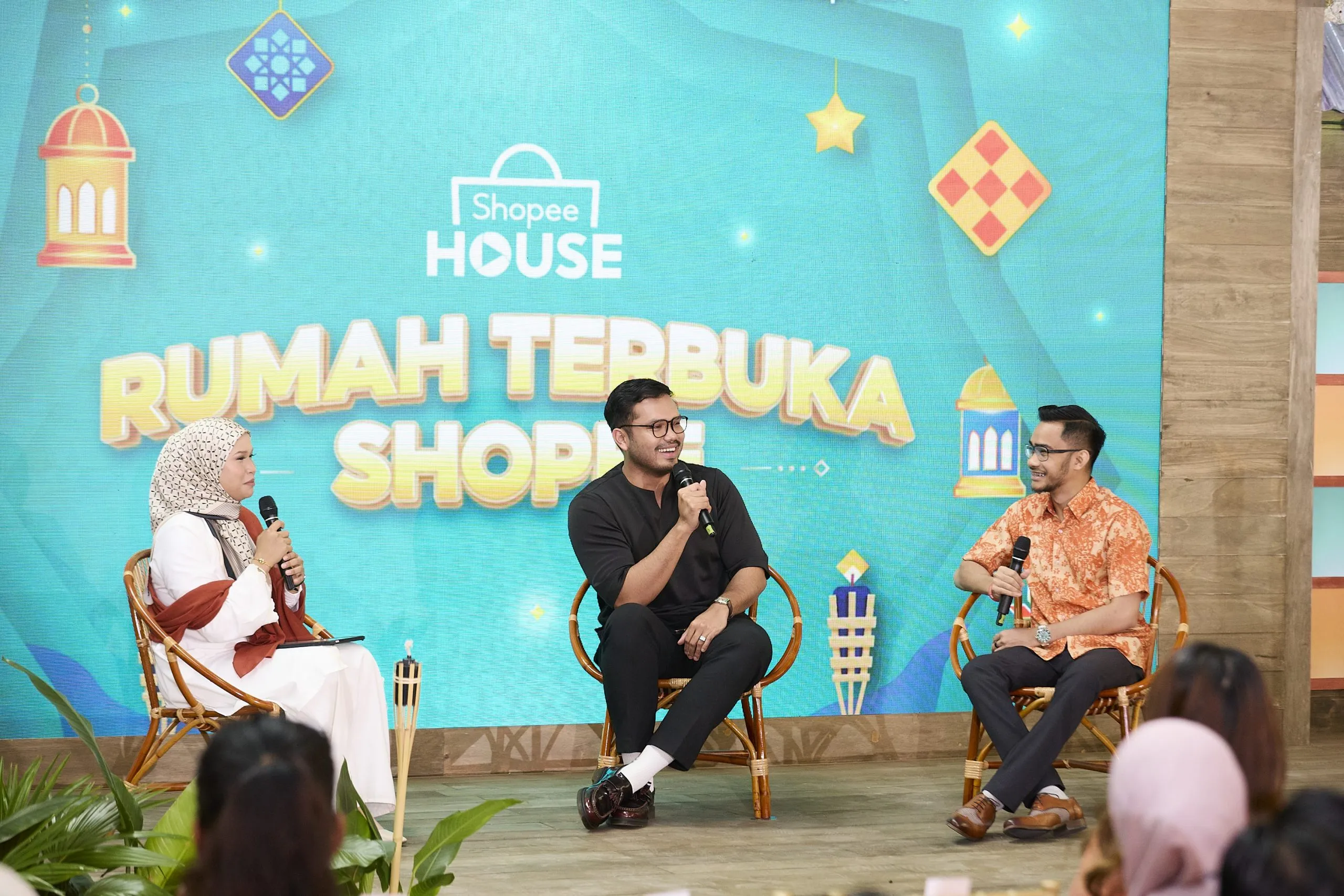 Khairul-Aming-and-Iman-Kamil-ins